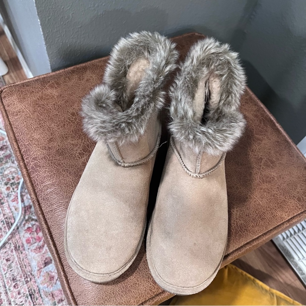 BEARPAW Cozy Tan Fur-Lined Women's Boots size 9 - Picture 8 of 9